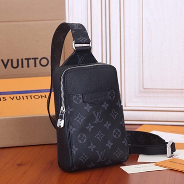 LV OUTDOOR SLINGBAG - 图片 3