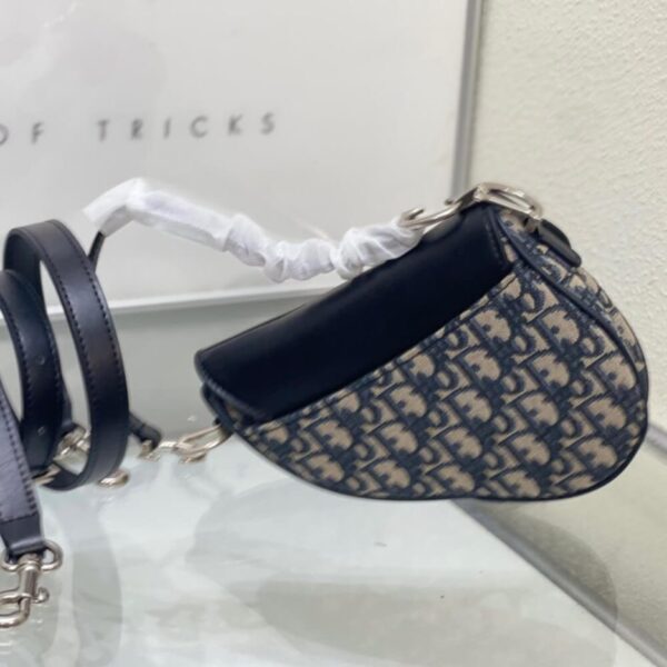 Dior Mini Saddle Bag with Strap - 图片 4