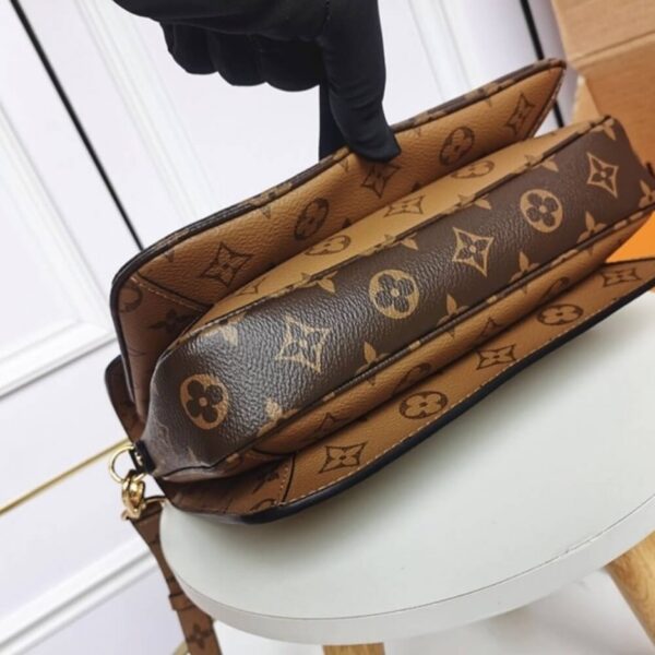 Louis Vuitton POCHETTE METIS - 图片 5