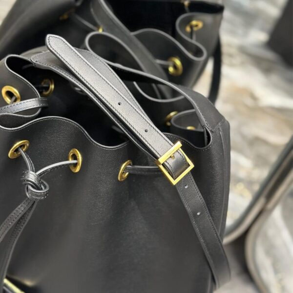PARIS VII LARGE FLAT HOBO BAG IN SMOOTH LEATHER - 图片 6
