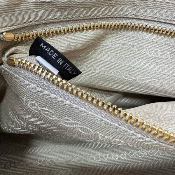 Prada Medium leather handbag(high-end grade) - 图片 6