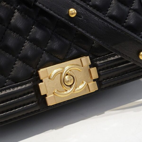 Boy Chanel Handbag - 图片 6