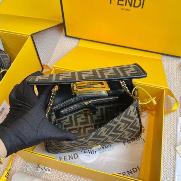 Fendi Baguette Chain Midi - 图片 8