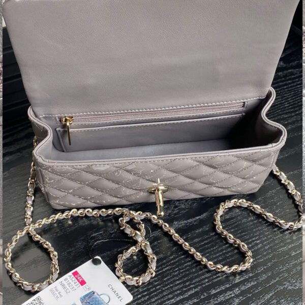 CHANEL Mini Classic Handbag With Top Handle - 图片 8