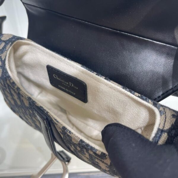 Dior Mini Saddle Bag with Strap - 图片 8