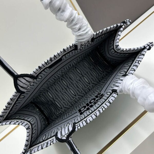 Medium Dior Book Tote - 图片 8