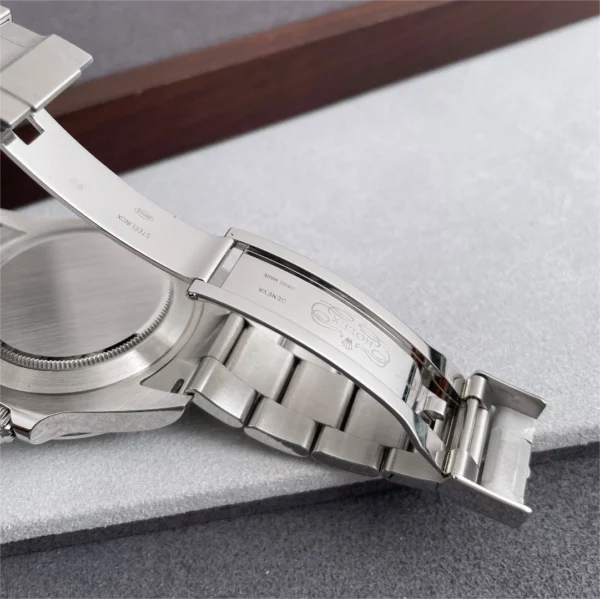 Rolex Oyster Perpetual Explorer II 226570 Series - 图片 13
