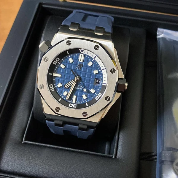 ROYAL OAK OFFSHORE DIVER Ref. 15720ST.OO.A027CA.01 - 图片 8