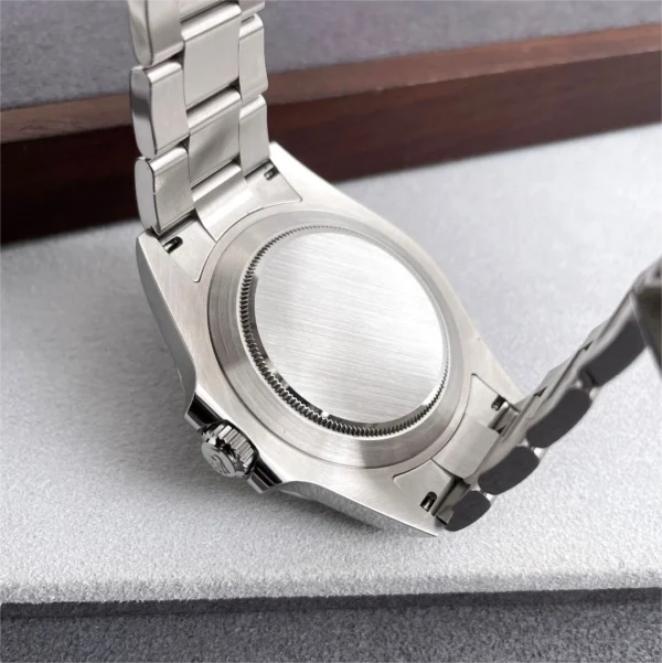 Rolex Oyster Perpetual Explorer II 226570 Series - 图片 11
